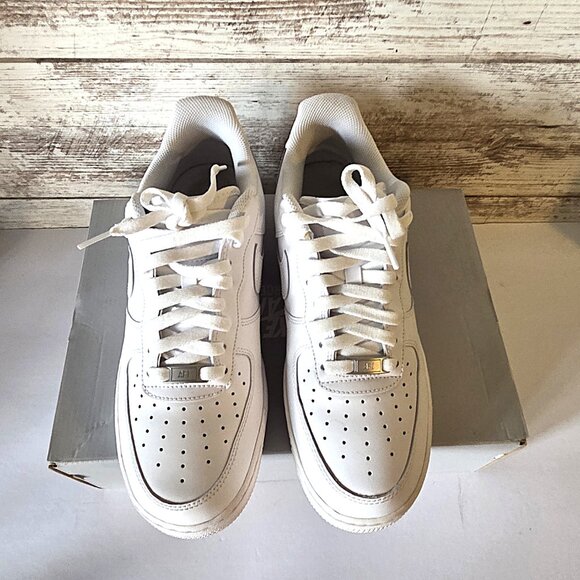 ⚪ Nike Air Force 1 ’07 Low Triple White | Clean Classic Sneakers - Picture 5 of 10